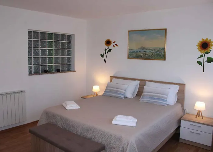 아파트 In - Istrien 11561 로비니